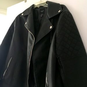 Like new faux leather jacket with zipper pockets